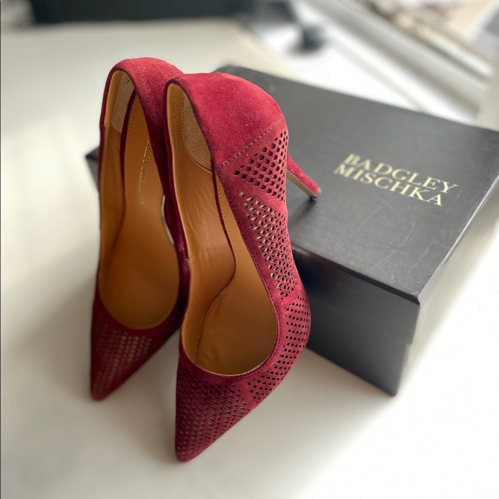 Shoes, elegant dressy shoes, red burgundy shoes,Mischka bagdley burgundy new 6.5